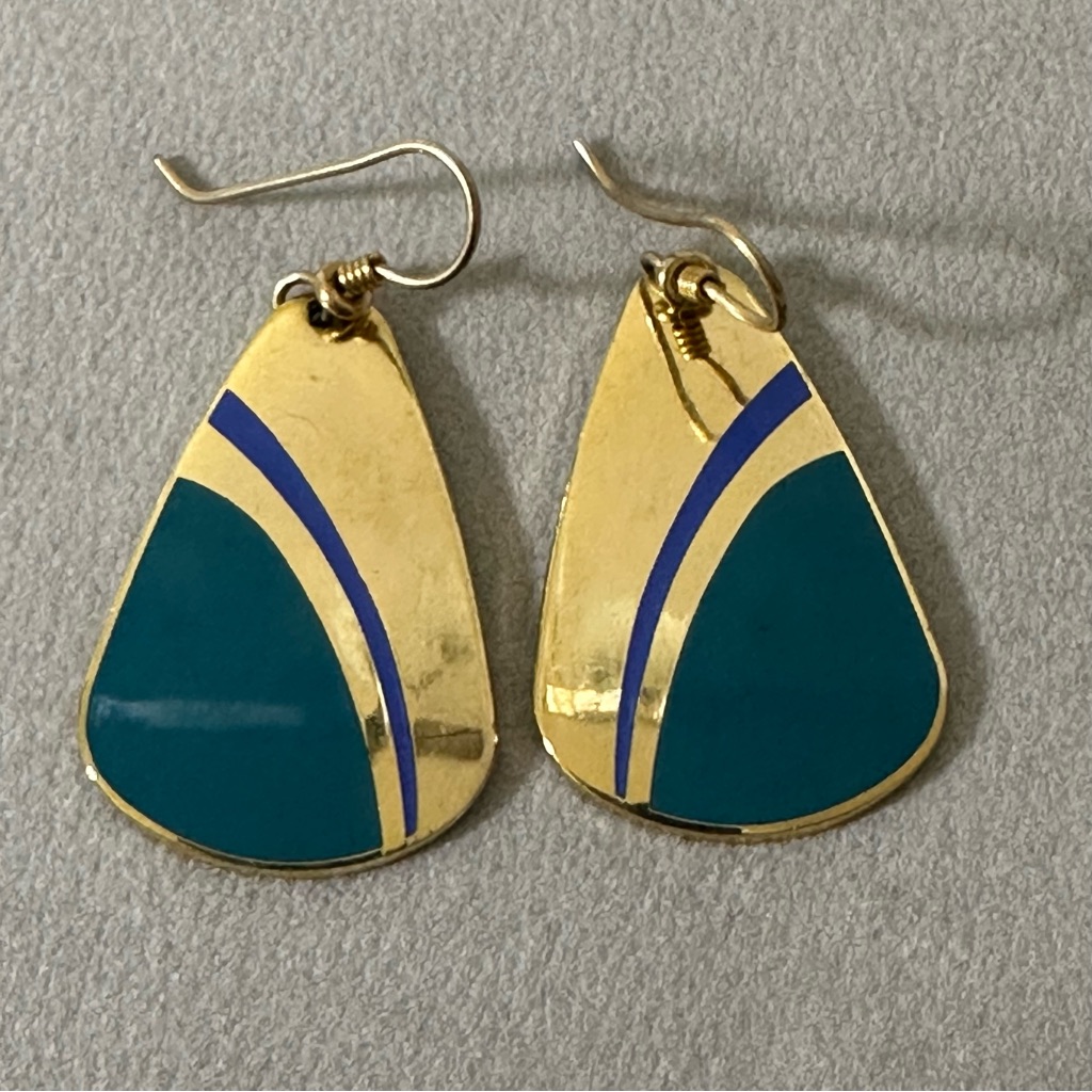Laurel Burch Turquoise Blue Enamel Gold Tone Teardrop Dangle Pierced Earrings 32$